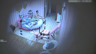 上集 在满员巴士里被痴汉从后背隔着制服搓揉奶子而扭腰不停感受着的巨乳女高中生15