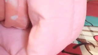激烈的学生口交导致一口口的精液