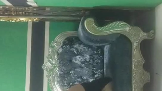看過很多片子的小處男第一次與s級性感身材網紅女主播姐姐約會為了破處男之身興奮的使勁捅到高潮尖叫對白淫蕩