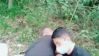 少见的大乳韵人妻高潮时全身泛红