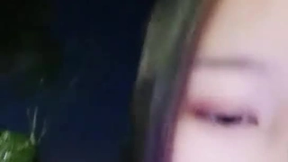 骚货学生剃光了他的阴毛并且操的他淫水直喷