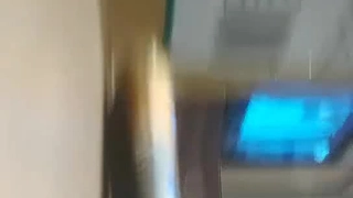 [本日精选!]洋老平时约泡不太挑 但这次在公园找到19岁学生妹秀色可餐!
