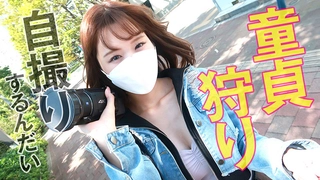 大学生被刺激到她的大阴蒂并猛烈射精