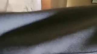 家庭摄像头真实偷拍-淫叫声很大的少妇偷情,男问我厉害还是你前夫厉害.女大叫不能射里面,操痛了