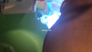 粉嫩美乳妹子，性感灰丝给炮友口交乳交